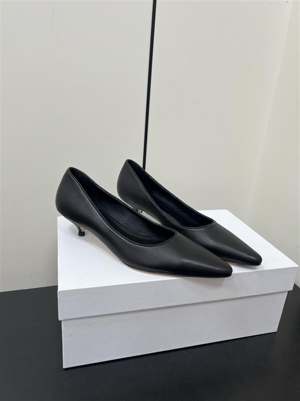 2025112717393607 310